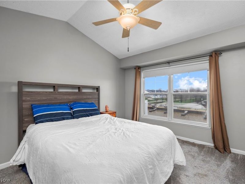 224 E Marina, Lorain, OH 44052 Photo 19