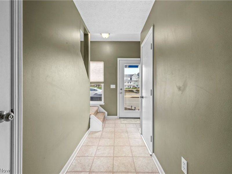 224 E Marina, Lorain, OH 44052 Photo 31