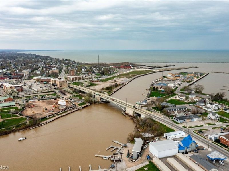 224 E Marina, Lorain, OH 44052 Photo 44