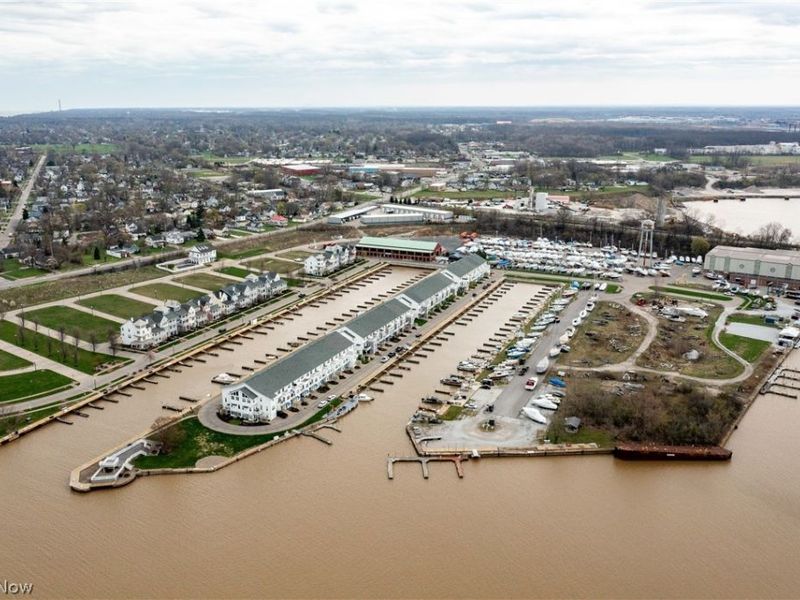 224 E Marina, Lorain, OH 44052 Photo 47