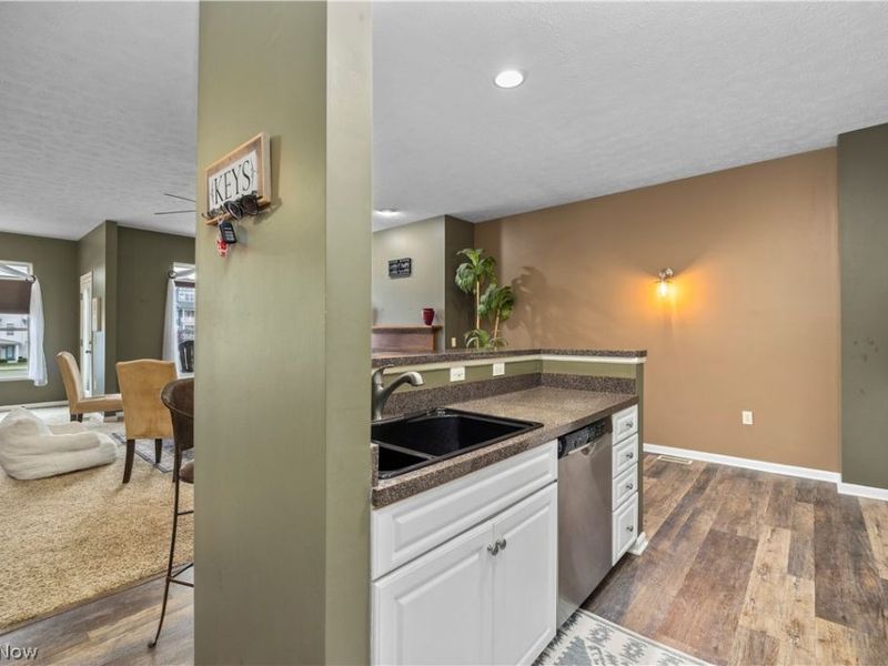 224 E Marina, Lorain, OH 44052 Photo 7