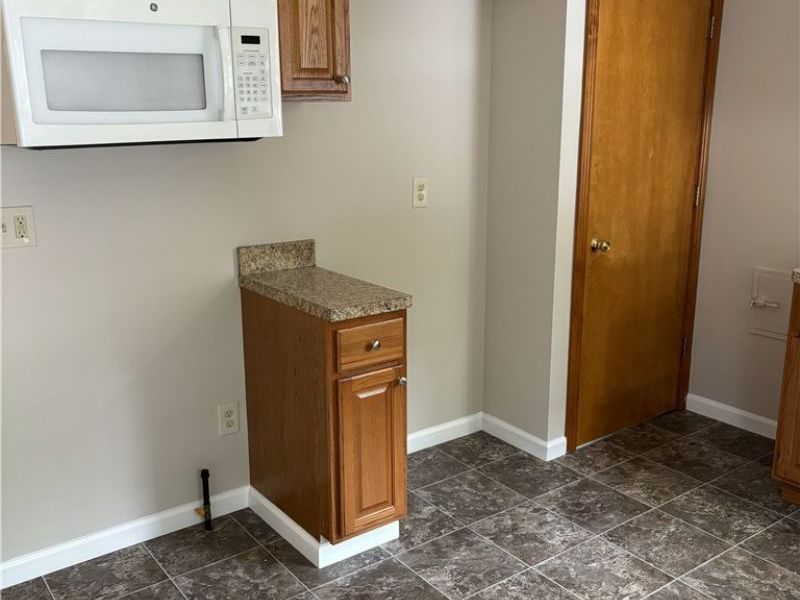 140 Cowles Avenue, Bedford, OH 44146 Photo 14