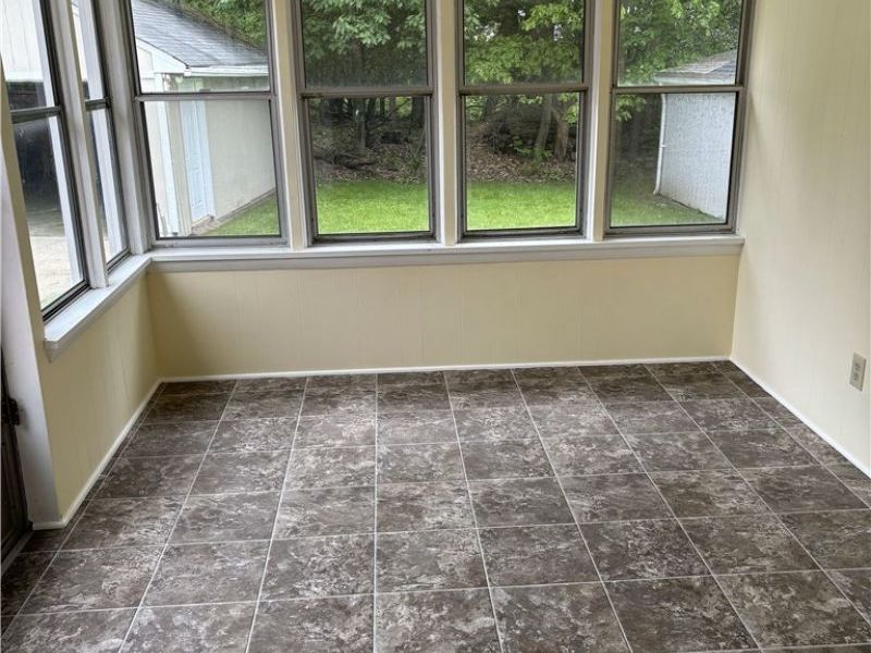 140 Cowles Avenue, Bedford, OH 44146 Photo 17