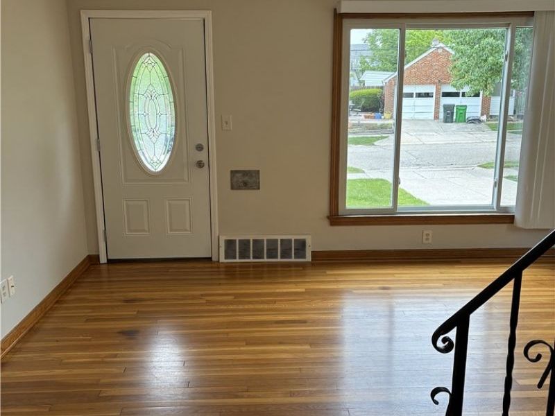 140 Cowles Avenue, Bedford, OH 44146 Photo 21