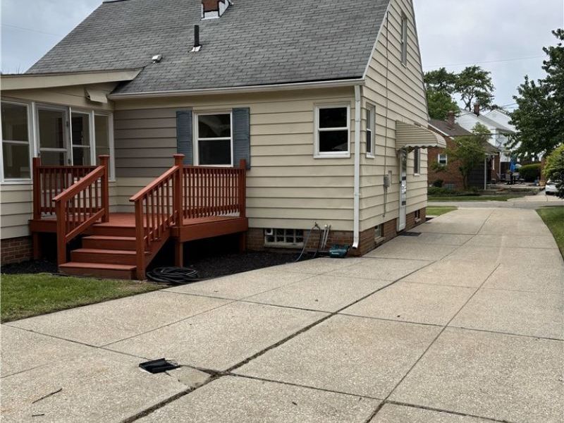 140 Cowles Avenue, Bedford, OH 44146 Photo 9