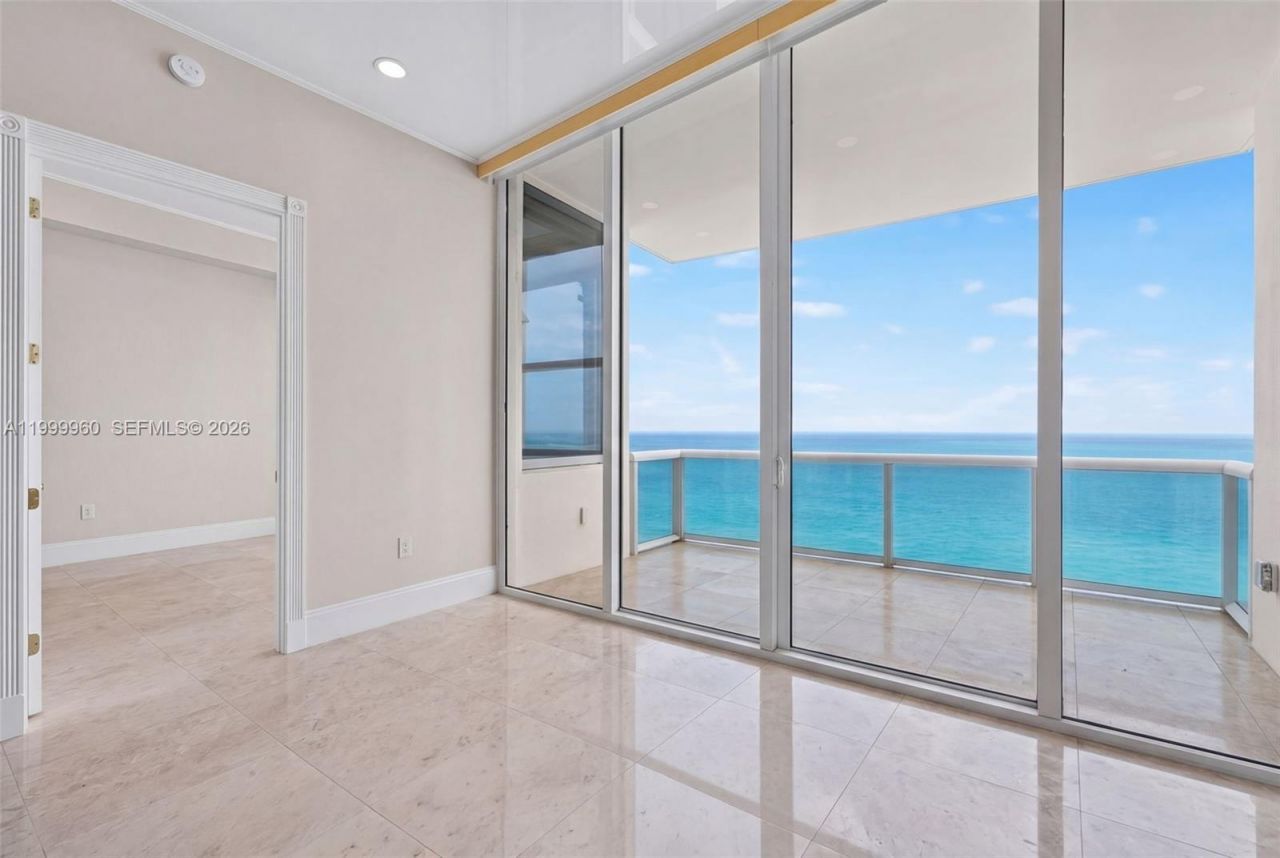 18101 Collins Ave, Unit 5104, Sunny Isles Beach, FL 33160 Photo