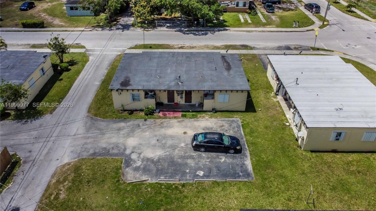 611 SW 8th Ave, Homestead, FL 33030 Photo