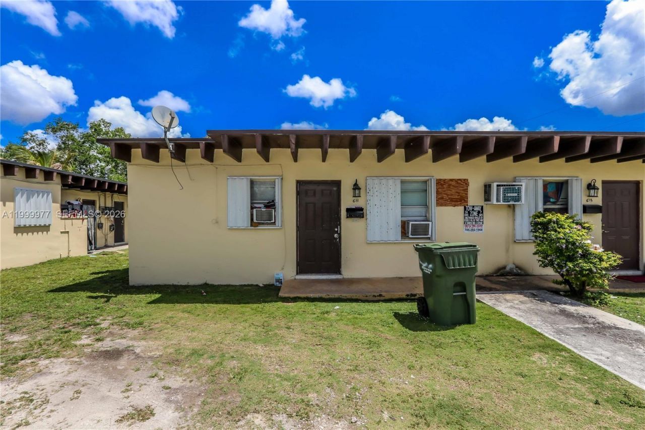 611 SW 8th Ave, Homestead, FL 33030 Photo