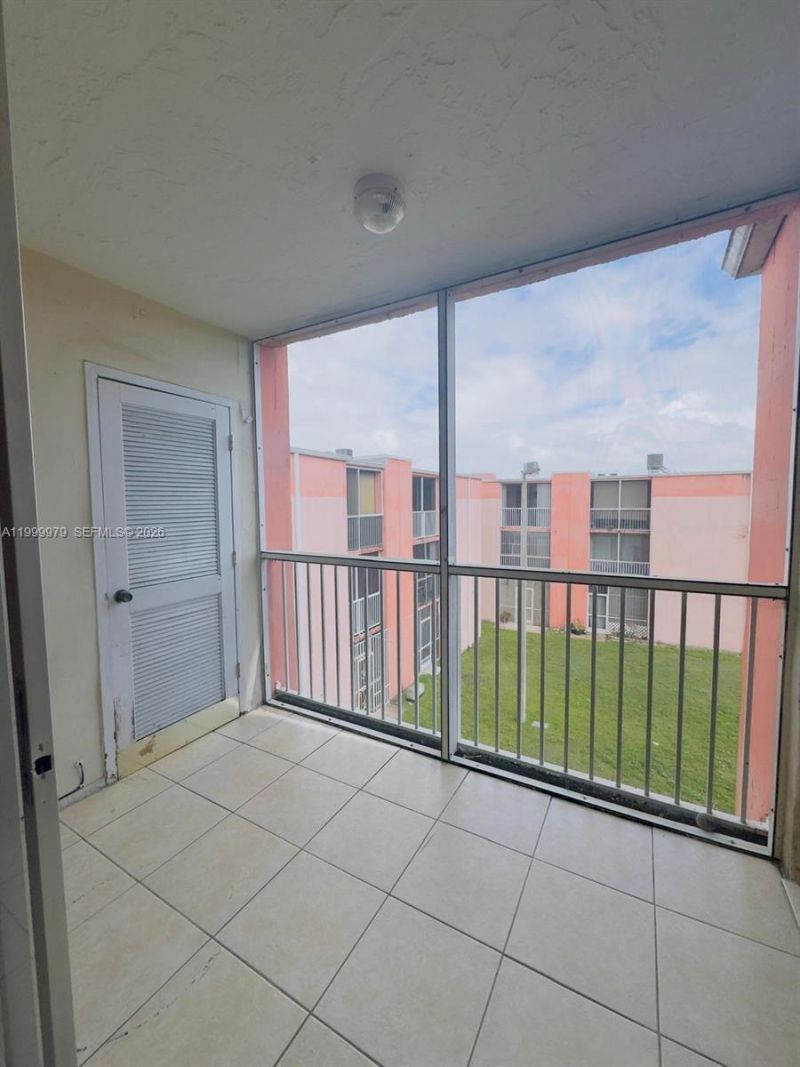 19841 SW 114th Ave, Unit 310, Miami, FL 33157 Photo