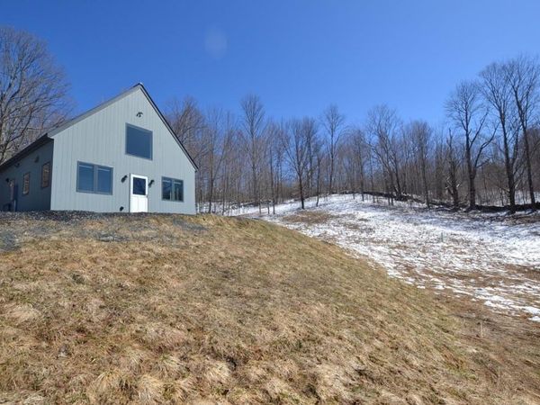 1794 Loop Road, Northfield, VT 05663