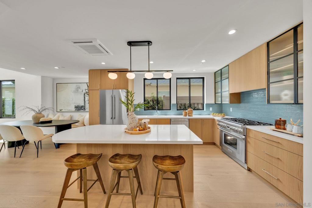 1073 Opal Street, San Diego, CA 92109 Main Photo