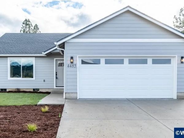 4400 Knotty Pine Ct, Sweet Home, OR 97386