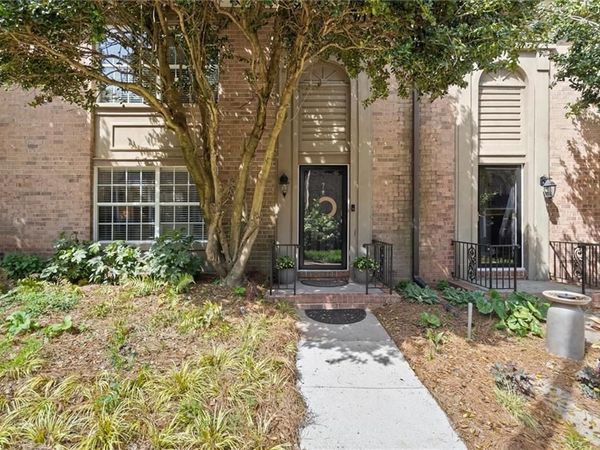 6980 Roswell Road, Unit F7, Atlanta, GA 30328