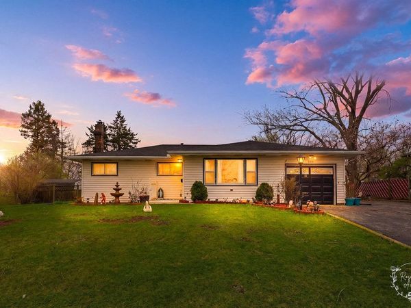 3858 E Lakeview Drive , Kankakee, IL 60901