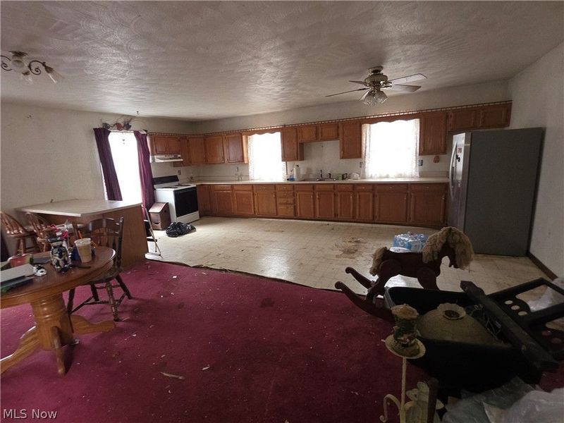 2031 Pickering Street, East Liverpool, OH 43920 Photo 16