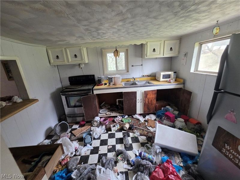 2031 Pickering Street, East Liverpool, OH 43920 Photo 29