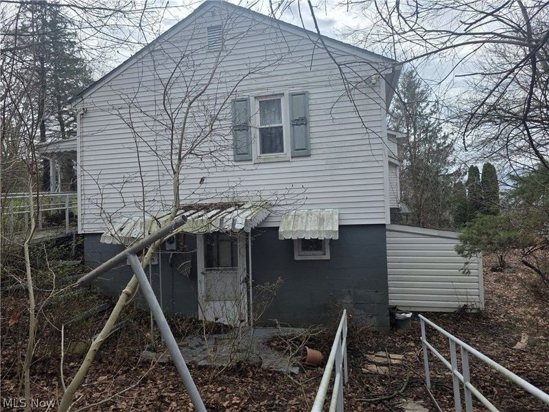 2031 Pickering Street, East Liverpool, OH 43920 Photo 5