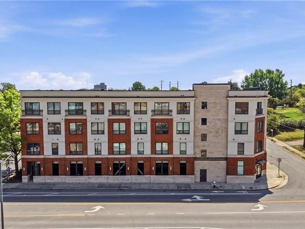 411 W Washington Street, Unit 108, Greensboro, NC 27401