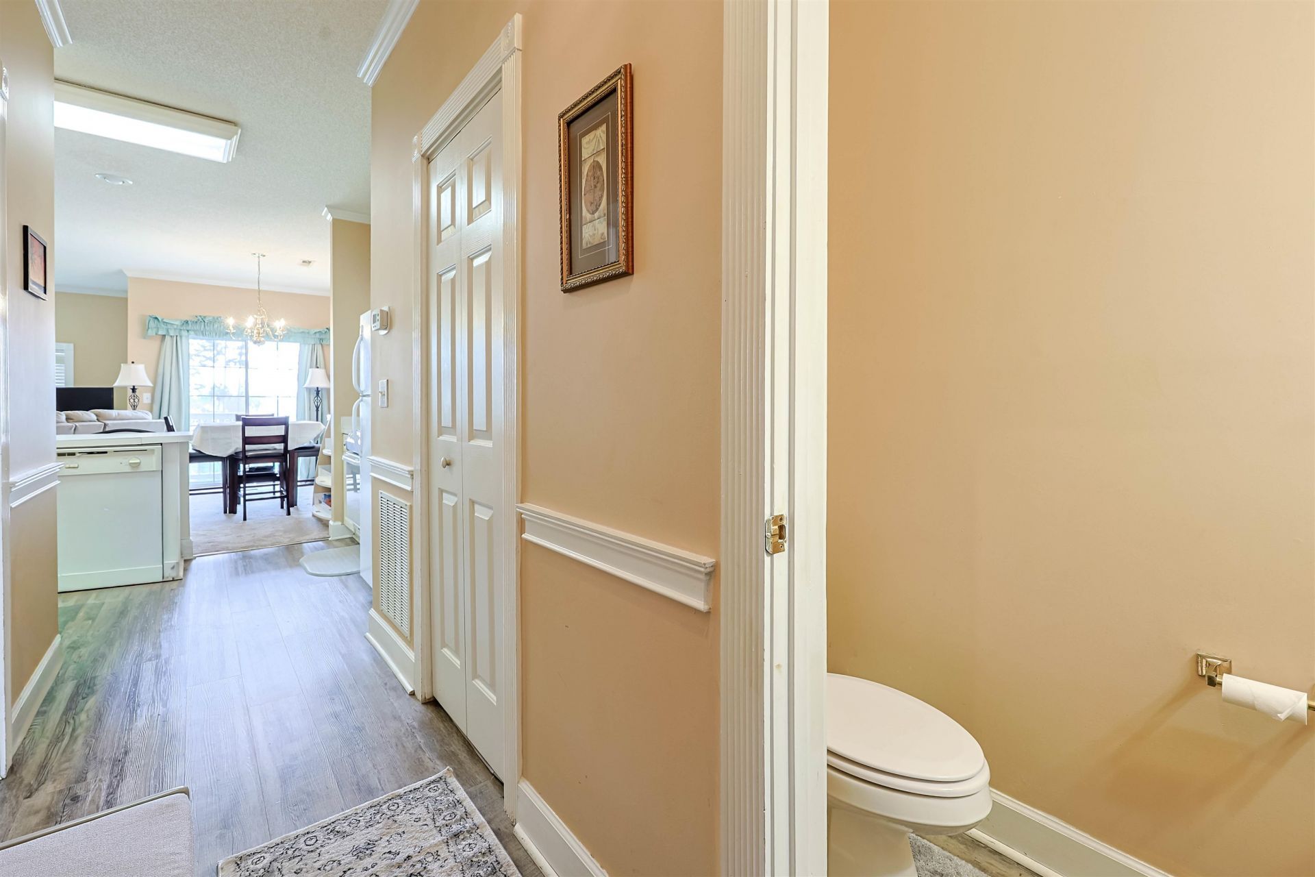 695 Riverwalk Dr. Photo 14