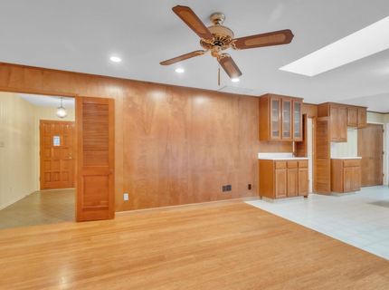 61 Saratoga Cir, Sacramento, CA 95864 Photo