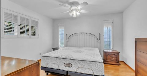 61 Saratoga Cir, Sacramento, CA 95864 Photo