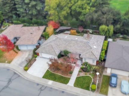 61 Saratoga Cir, Sacramento, CA 95864 Photo