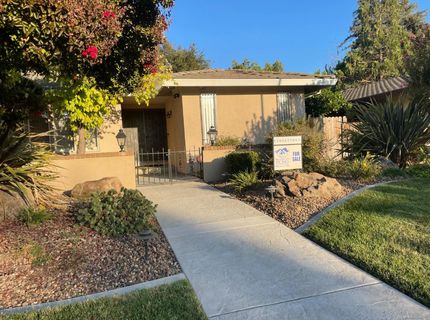 61 Saratoga Cir, Sacramento, CA 95864 Photo