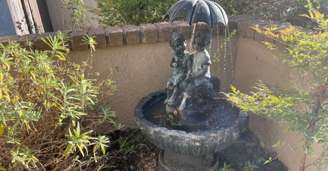 61 Saratoga Cir, Sacramento, CA 95864 Photo