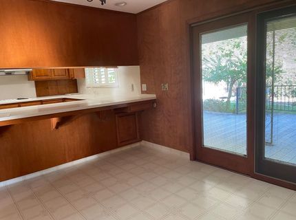 61 Saratoga Cir, Sacramento, CA 95864 Photo