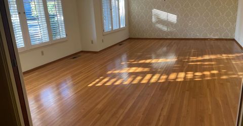 61 Saratoga Cir, Sacramento, CA 95864 Photo