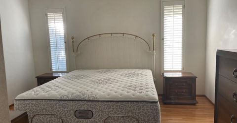 61 Saratoga Cir, Sacramento, CA 95864 Photo