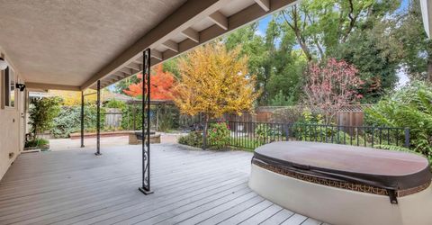 61 Saratoga Cir, Sacramento, CA 95864 Photo