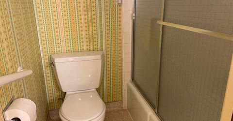 61 Saratoga Cir, Sacramento, CA 95864 Photo