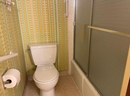 61 Saratoga Cir, Sacramento, CA 95864 Photo