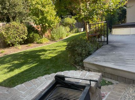 61 Saratoga Cir, Sacramento, CA 95864 Photo