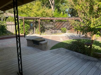 61 Saratoga Cir, Sacramento, CA 95864 Photo