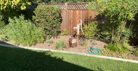 61 Saratoga Cir, Sacramento, CA 95864 Photo