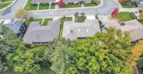 61 Saratoga Cir, Sacramento, CA 95864 Photo