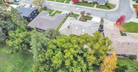 61 Saratoga Cir, Sacramento, CA 95864 Photo