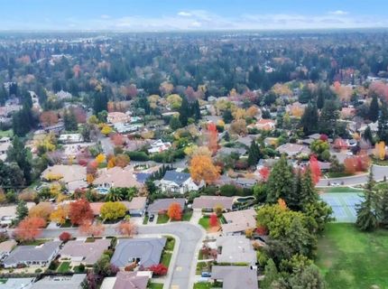 61 Saratoga Cir, Sacramento, CA 95864 Photo