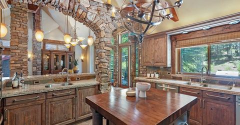 12710 Zurich Place, Truckee, CA 96161 Photo