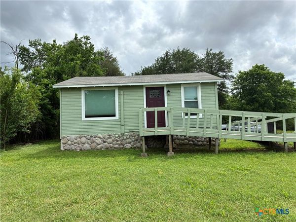 324 W Anders Street , Marlin, TX 76661