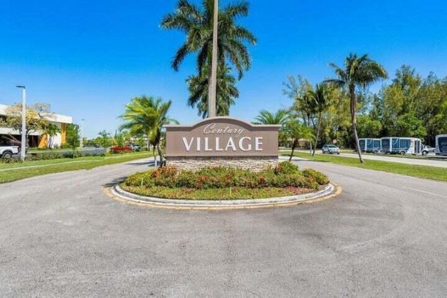 222 Somerset L, West Palm Beach, FL 33417 Photo