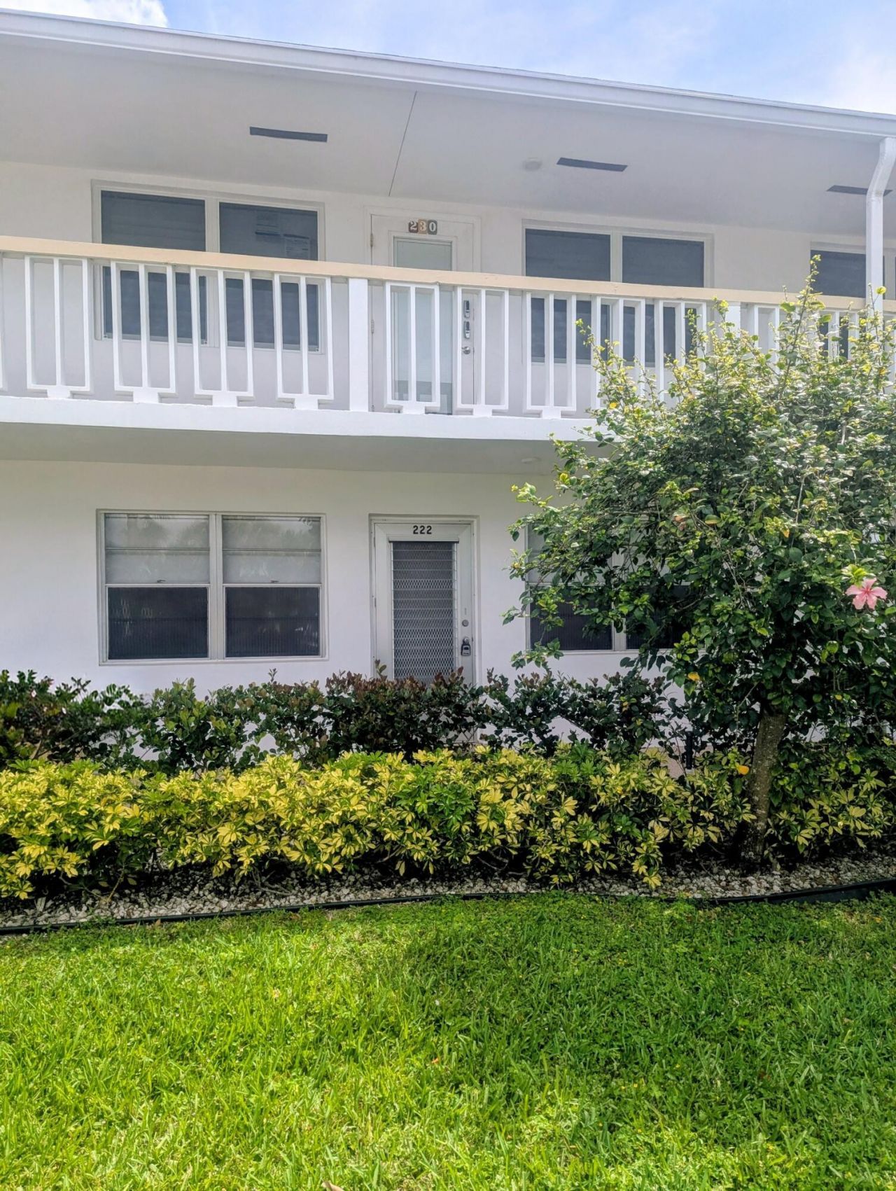 222 Somerset L, West Palm Beach, FL 33417 Photo