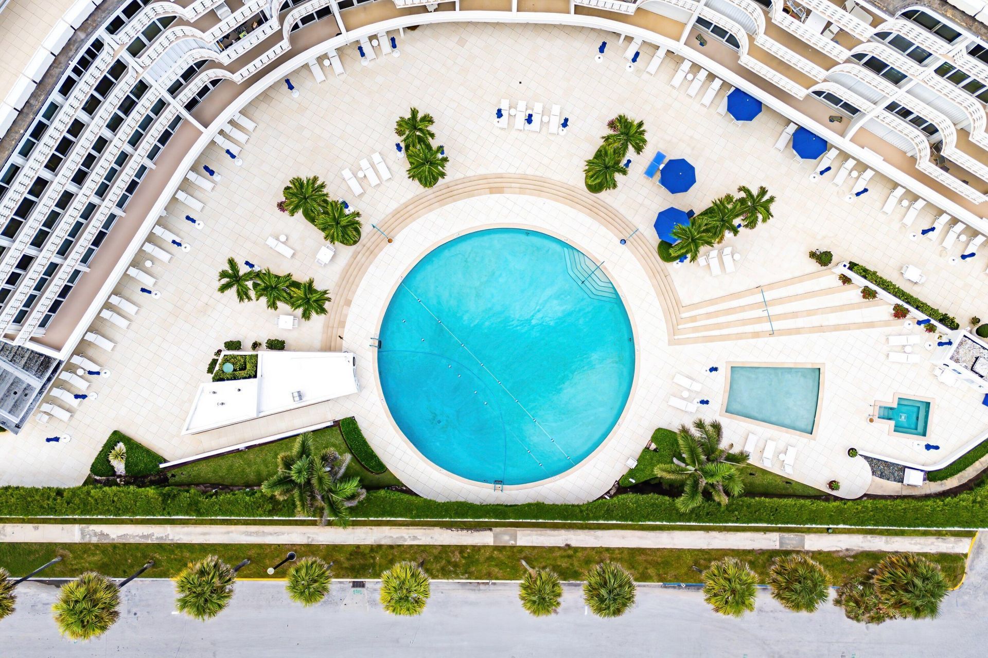 100 Sunrise Avenue, Unit 404, Palm Beach, FL 33480 Photo