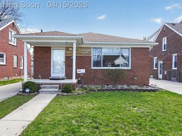 7693 Larme Avenue, Allen Park, MI 48101