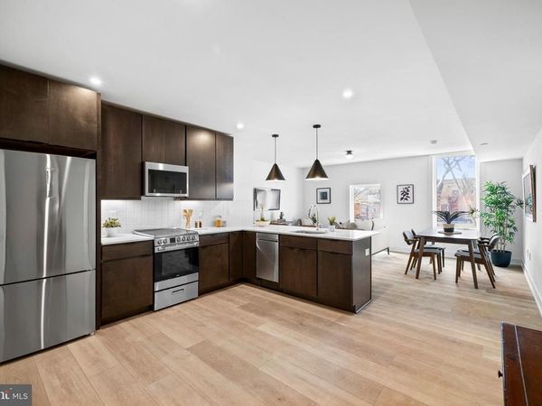 5200 10 CHESTER AVENUE , Unit 104, PHILADELPHIA, PA 19143