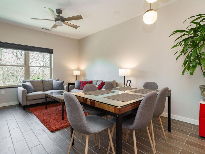 53 Buttles Avenue , Columbus, OH 43215 Photo 10