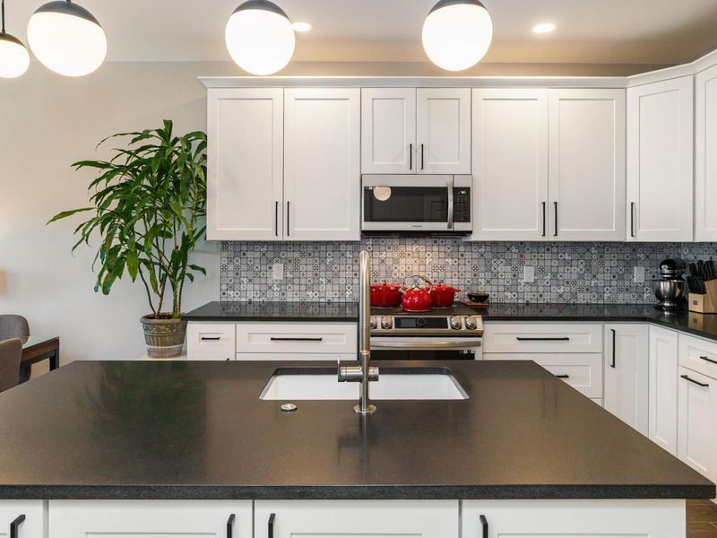 53 Buttles Avenue , Columbus, OH 43215 Photo 5