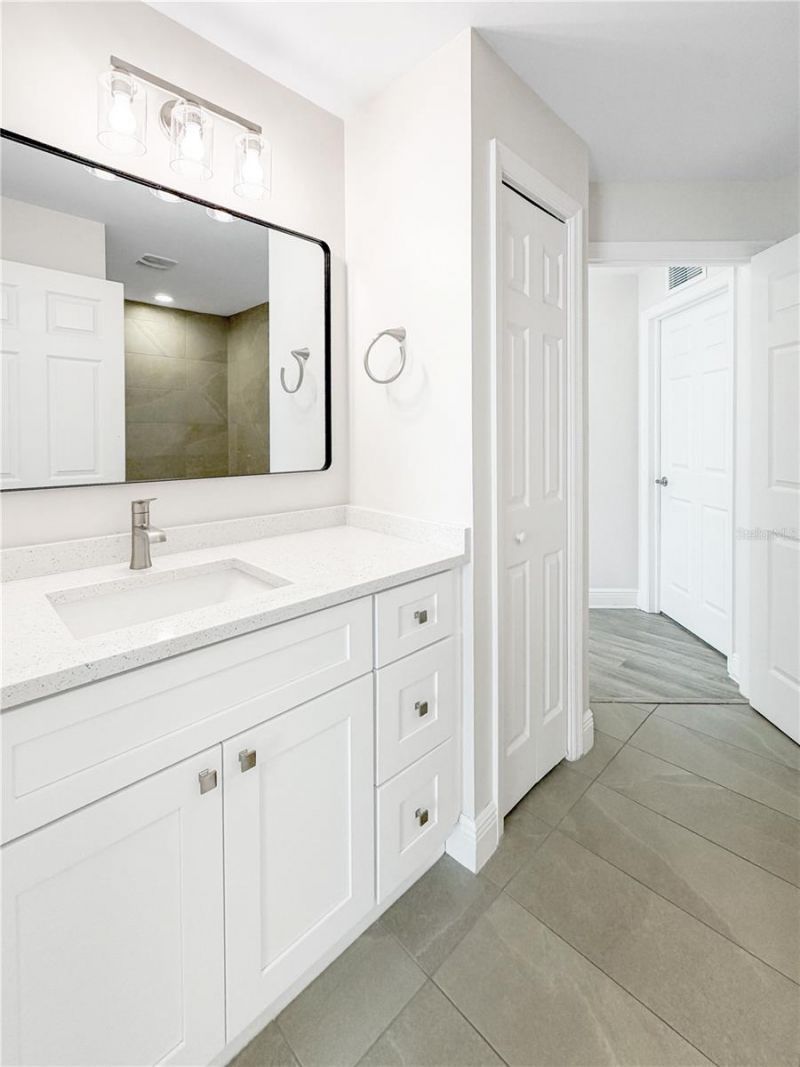 629 NW 17th Place, Cape Coral, FL 33993 Photo